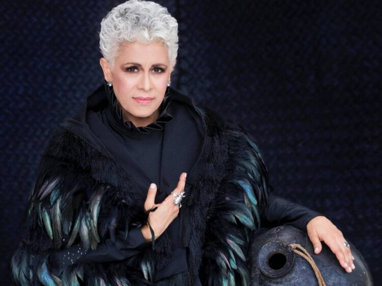 Eugenia León abraza su faceta como compositora con mariachi y estrena “Este Amor”