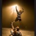 A Dance Tribute to the Art of Football llegó al Teatro Julio Castillo con una innovadora propuesta que une fútbol, danza contemporánea y reflexión social. | AMEXI/FOTO: Cortesía
