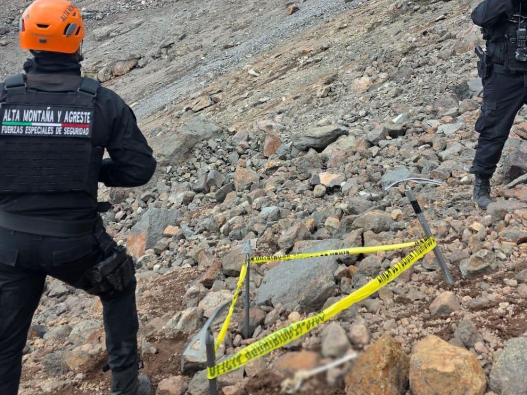 Hallan posible resto humano en zona de alta montaña del Iztaccíhuatl