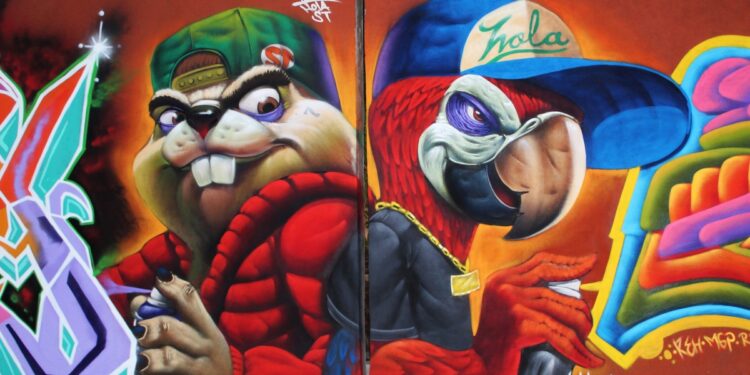 Arte urbano pinta de realidad y fantasía las calles de Nezahualcóyotl, Edomex