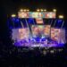 Kabah celebró los 30 años de “La calle de las sirenas” con el espectacular show Ocrilú en la Arena Ciudad de México.