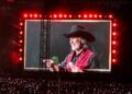 Marco Antonio Solís conquistó el Estadio GNP con sus éxitos y momentos emotivos durante su esperado Gratitud Tour. | AMEXI/FOTO: Lilia Pérez