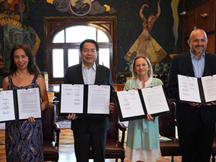 México: Acuerdo educativo estratégico con Francia