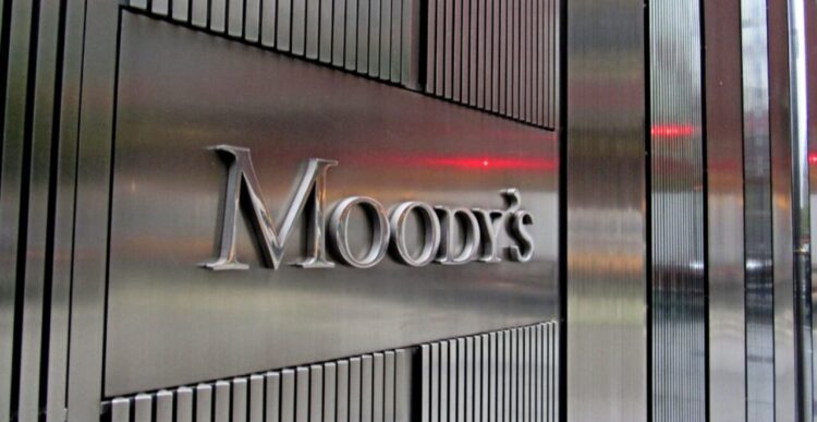 Moody’s recorta calificación de México, pero mantiene grado de inversión