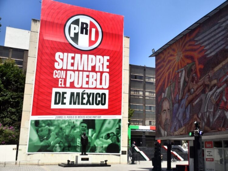 PRI impulsa reforma para inhabilitar de por vida a funcionarios públicos vinculados con el narco