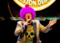 Platanito habló sobre la cancelación, el humor negro y su regreso a Neza con “Un Tostón de Risas”. | AMEXI/FOTO: IG @platanitoshow