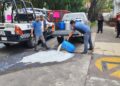 Protestan tirando leche porque Liconsa dio de baja a unos 200 productores de distintos municipios