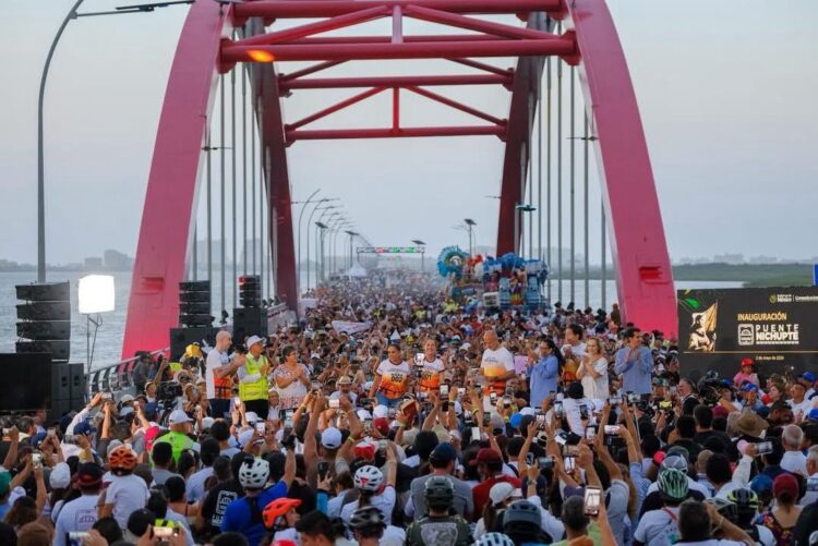 Inaugura Claudia Sheinbaum el puente lagunar Nichupté, en Quintana Roo