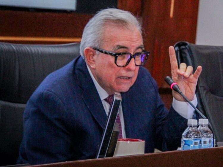 Rubén Rocha Moya, gobernador con licencia. AMEXI Foto X Rubén Rocha Moya
