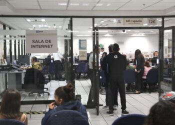 SAT: 73% de personas físicas cumplidas obtiene devolución en Declaración Anual 2025