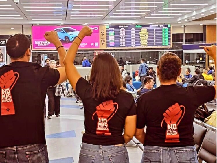 Controladores aéreos alertan riesgos operativos.