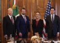 Markwayne Mullin, secretario de Seguridad de EU, llega a Palacio Nacional