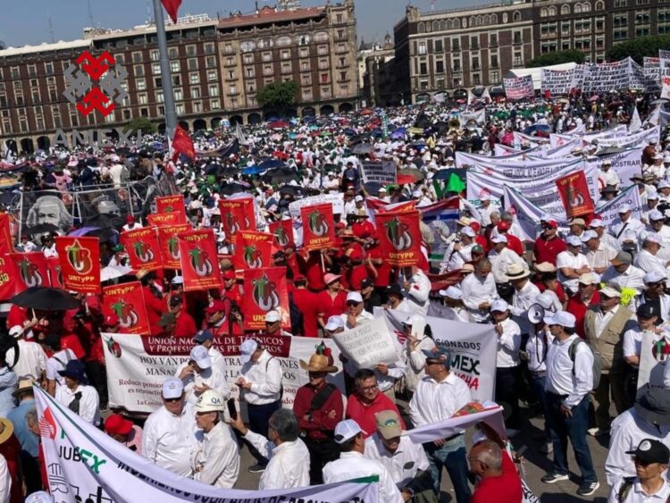 Miles de trabajadores marcharon este primero de mayo, en exigencia de solución a sus demandas laborales