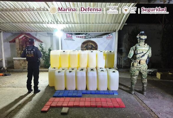 Bodega con droga, combustible y equipos satelitales