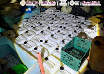 Marina asegura droga y combustible en Chiapas