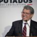 Ricardo Monreal se deslinda de denuncia contra periodistas