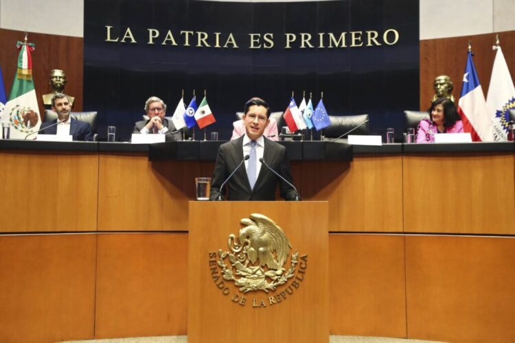 México es un puente entre mundos, afirma Roberto Velasco en Asamblea EuroLat