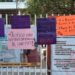Los estudiantes colocaron un tendedero para denunciar el caso, pero el imputado logró darse a la fuga.
