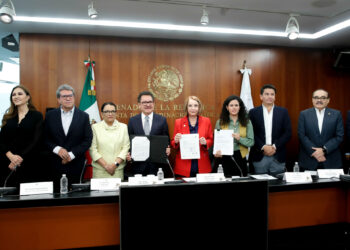 La Segob presentó ante la Comisión Permanente del Congreso de la Unión la iniciativa de reforma en materia electoral.
