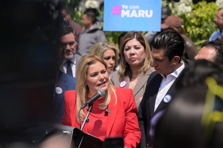 Maru Campos acude a la FGR y acusa persecución política