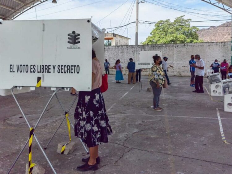 Salomón Jara Cruz confirmó la minigubernatura en 2028 en Oaxaca