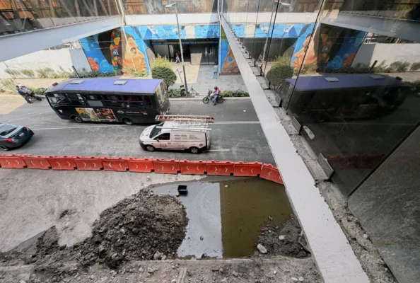 Carrera contrarreloj en la CDMX por Mundial 2026. Parque elevado en Tlalpan y remodelación de Línea 2 del Metro, aún inconclusos.