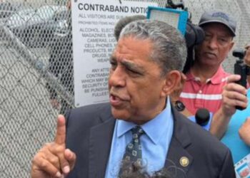 Adriano Espaillat, congresista estadunidense. AMEXI Foto X Adriano Espaillat