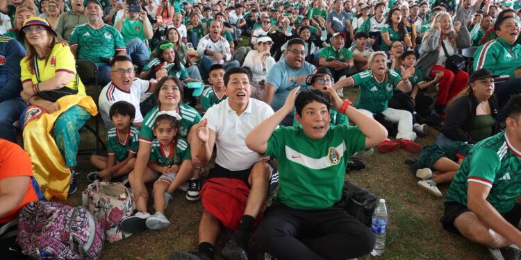 Mexicanos al grito de gol… Así se celebró el primer partido del Mundial 2026