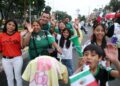 La fiesta mundialista de los mexicanos en imágenes