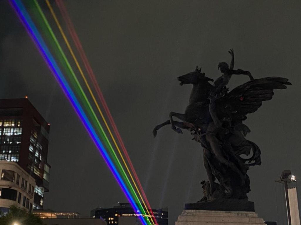Arcoiris Global. AMEXI Foto La Isabel