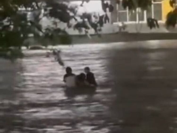 Mueren dos hombres en inundaciones de Veracruz