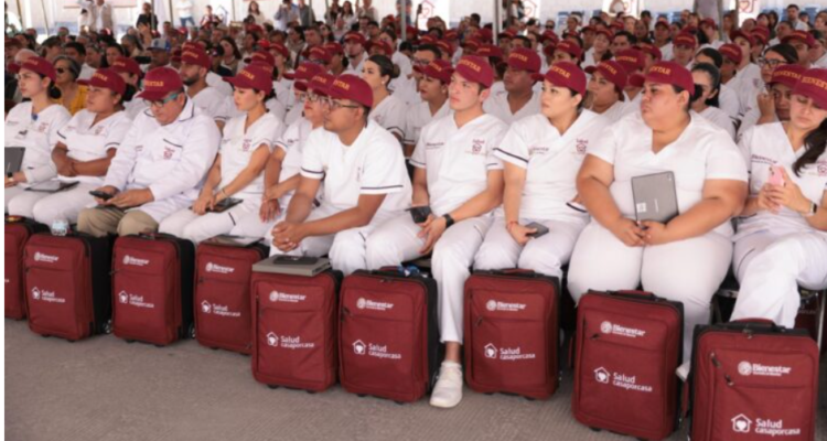 Salud Casa por Casa": Macro Farmacia, enfermeras recetando y atención a domicilio