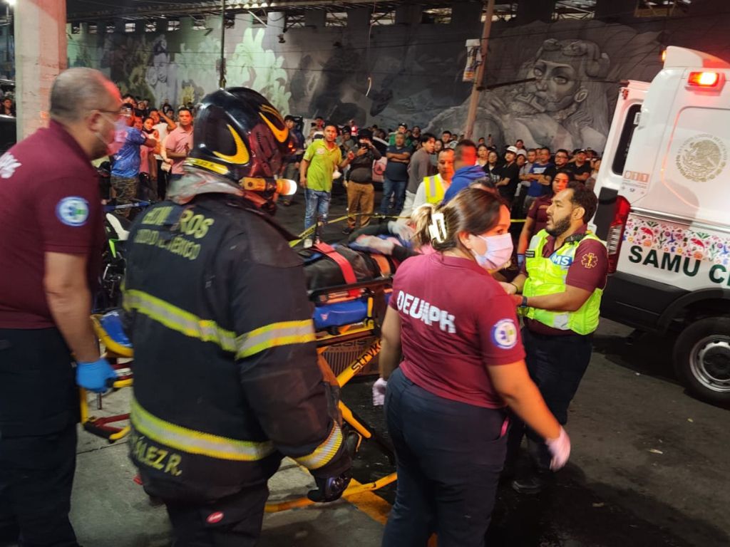Controla Gobierno de CDMX incendio en bodega de colonia Jamaica