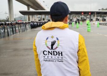Derechos humanos en plantón de la carretera Cuernavaca