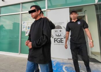 Detenido por fraude en renta de un palco del estadio Ciudad de México. AMEXI Foto FGE Quintana Roo