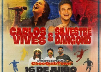 Los artistas colombianos Carlos Vives y Silvestre Dangond se presentan ante miles de asistentes durante un concierto lleno de música latina, acompañados por ChocQuibTown en una celebración inspirada en el ambiente mundialista