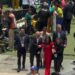 Salma Hayek aparece en la ceremonia inaugural del Mundial 2026 en el Estadio Ciudad de México mientras da la bienvenida a los aficionados y celebra el inicio del torneo.