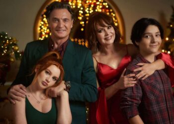 Imagen promocional del maratón Amor en Navidad de LIFETIME, con escenas de películas románticas ambientadas en la Navidad y protagonizadas por actores latinos como Gaby Spanic, Carlos Ponce y Cristian de la Fuente.