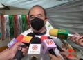 Enrique Selva ofrece una entrevista a medios de comunicación en la que pide apoyo para actores de la tercera edad y comparte su preocupación por la salud de Yolanda Andrade.