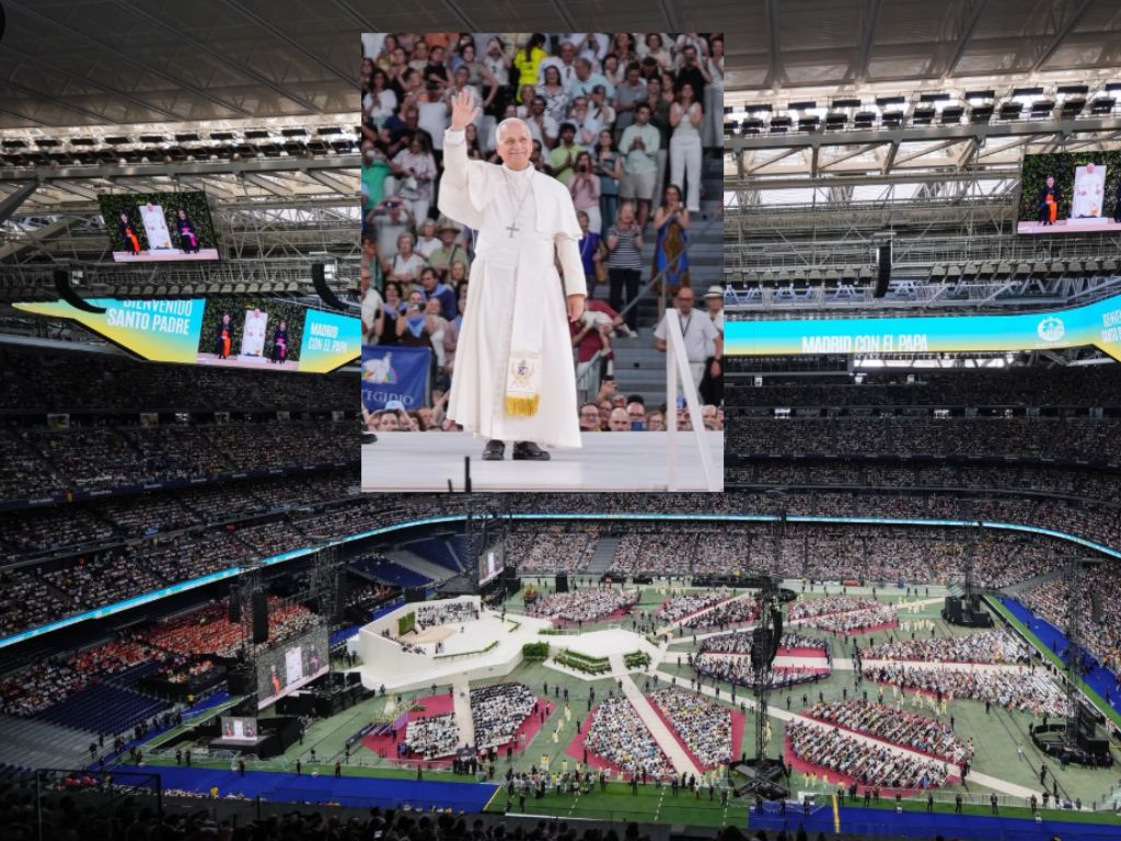 Casi 80 mil personas recibieron al pontífice en el estadio Santiago Bernabeu, en Madrid.