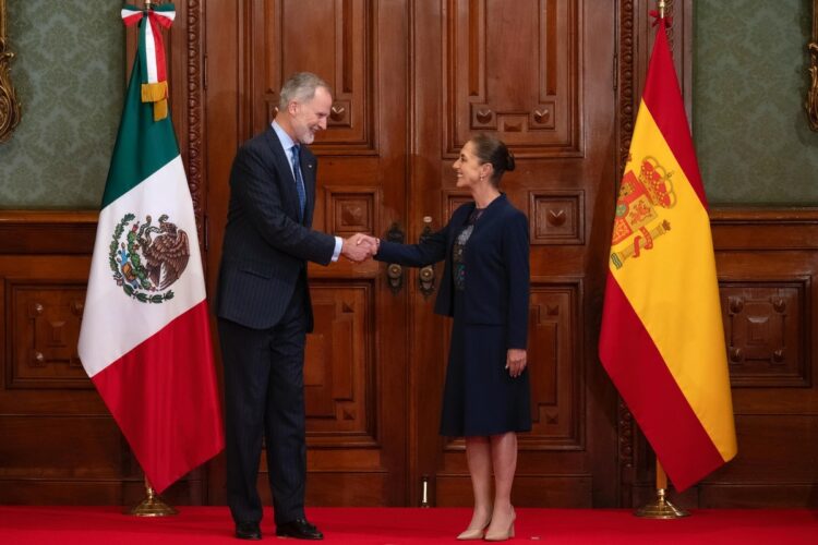 La presidenta Sheinbaum recibe a Felipe VI de España en Palacio Nacional