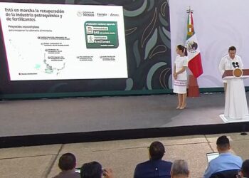 El director de Pemex anuncia el plan de recuperación de la petróquimica. AMEXI Foto Captura de video
