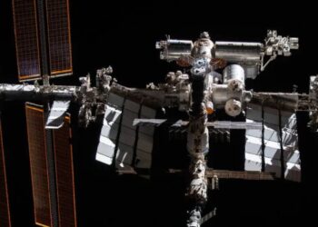 Alerta en la Estación Espacial Internacional por una fuga de aire