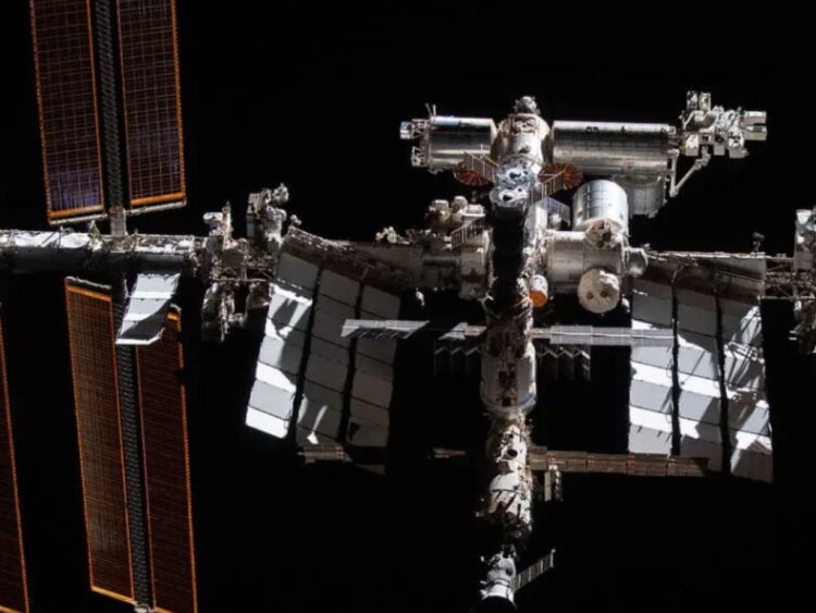 Alerta en la Estación Espacial Internacional por una fuga de aire