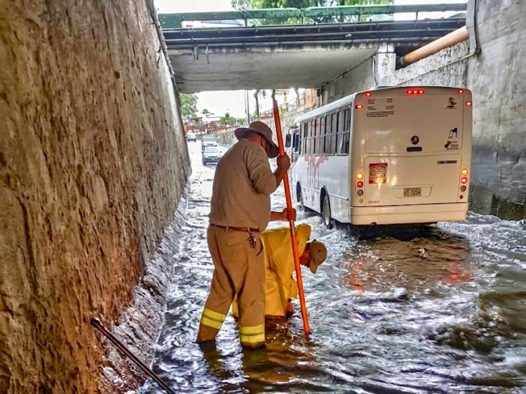 Labores municipales ante las lluvias en el Estado de México.