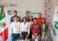 Los nueve egresados del CONALEP seleccionados para trabajar en un hospital geriátrico alemán.