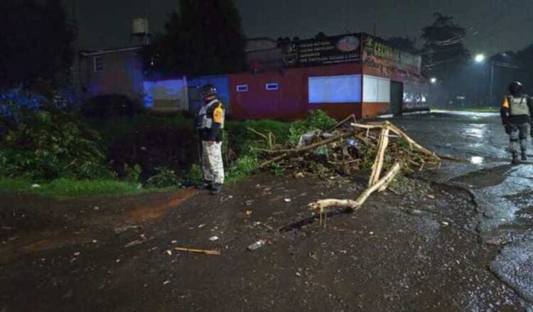 Activan Plan DNIII E por intensas lluvias y granizo en Chalco e Ixtapaluca, Edomex