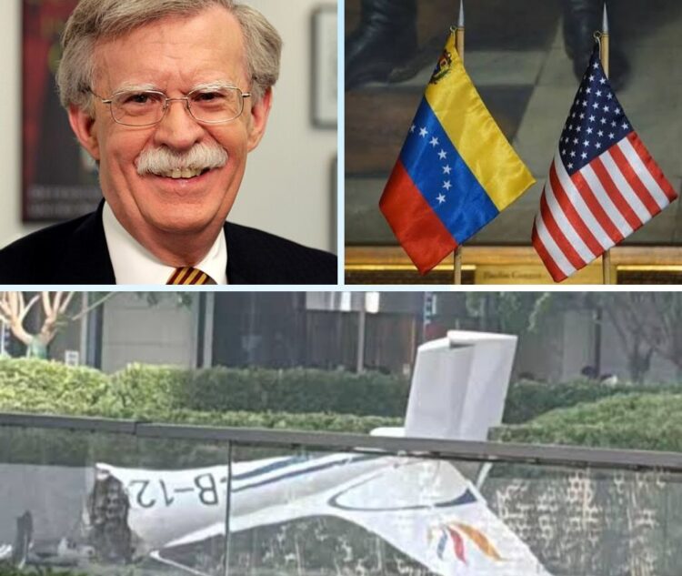 Bolton se declara culpable, EU levanta sanciones a Venezuela y avioneta se estrella contra edificio en China. Amexi/Fotos: Internet