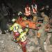 Soldados mexicanos rescataron con vida a un niño de 11 años. que pasó más de 80 horas atrapado bajo escombros, tras los terremotos del 26 de junioi.