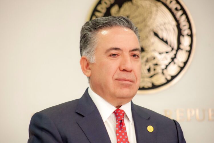 Enrique Inzunza suma 54 días de ausencia en el Senado